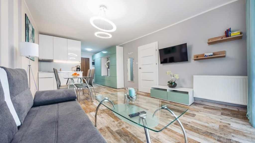 Quiet Apartment *